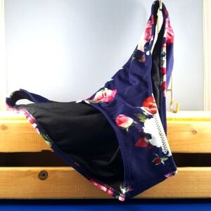 2/$25💥 CUPSHE High Leg Bikini Bottoms Navy Floral, NEVER WORN! (M)